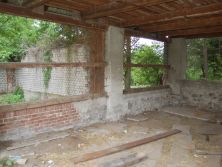 Brigáda - demolice stodoly